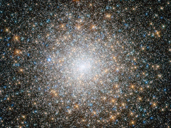 APOD: 2013 November 19 - Globular Cluster M15 from Hubble